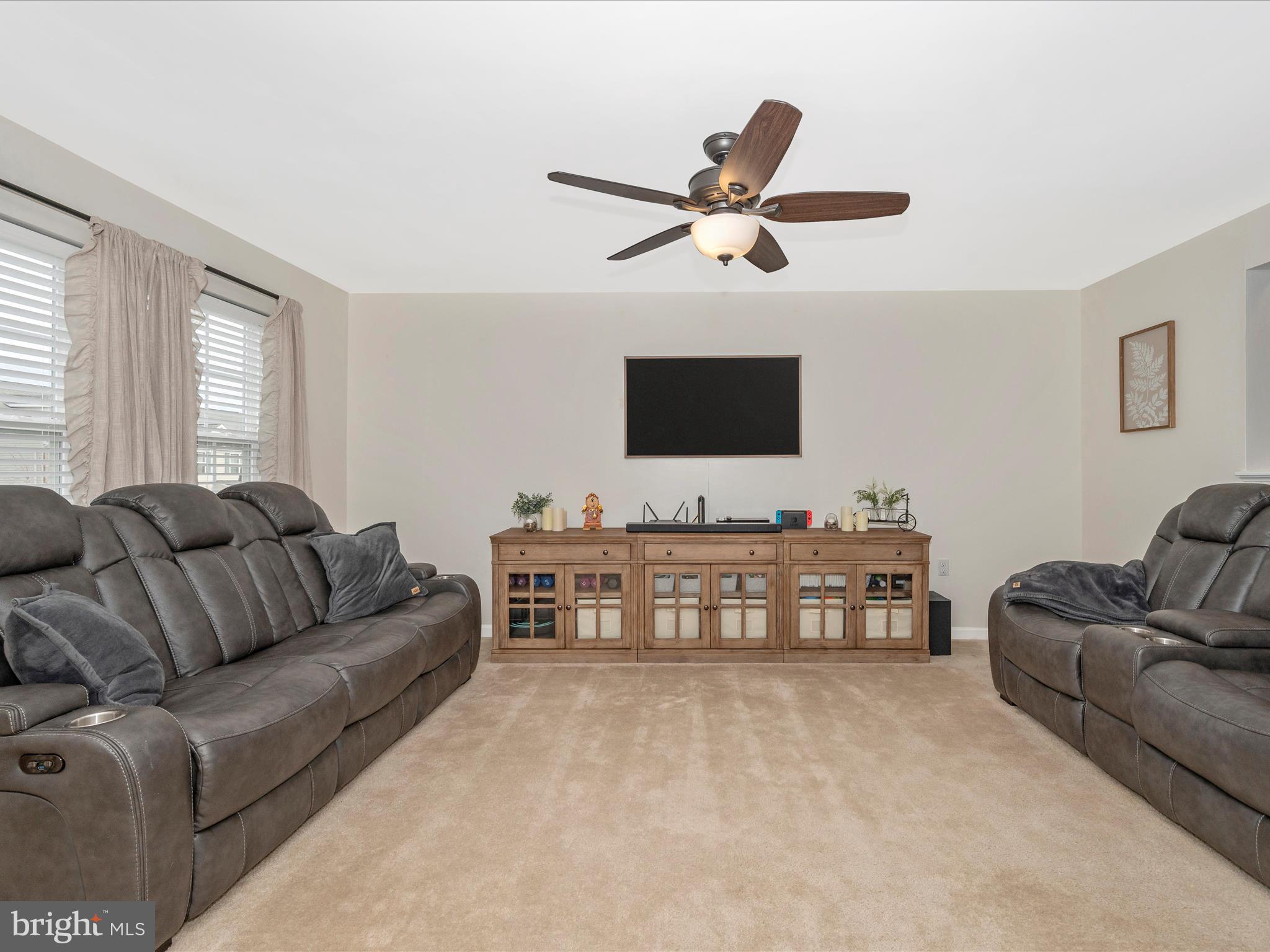 BRIAR RUN - Residential