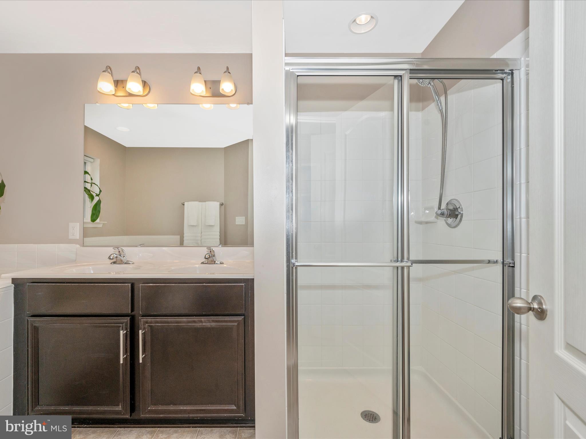 BRIAR RUN - Residential