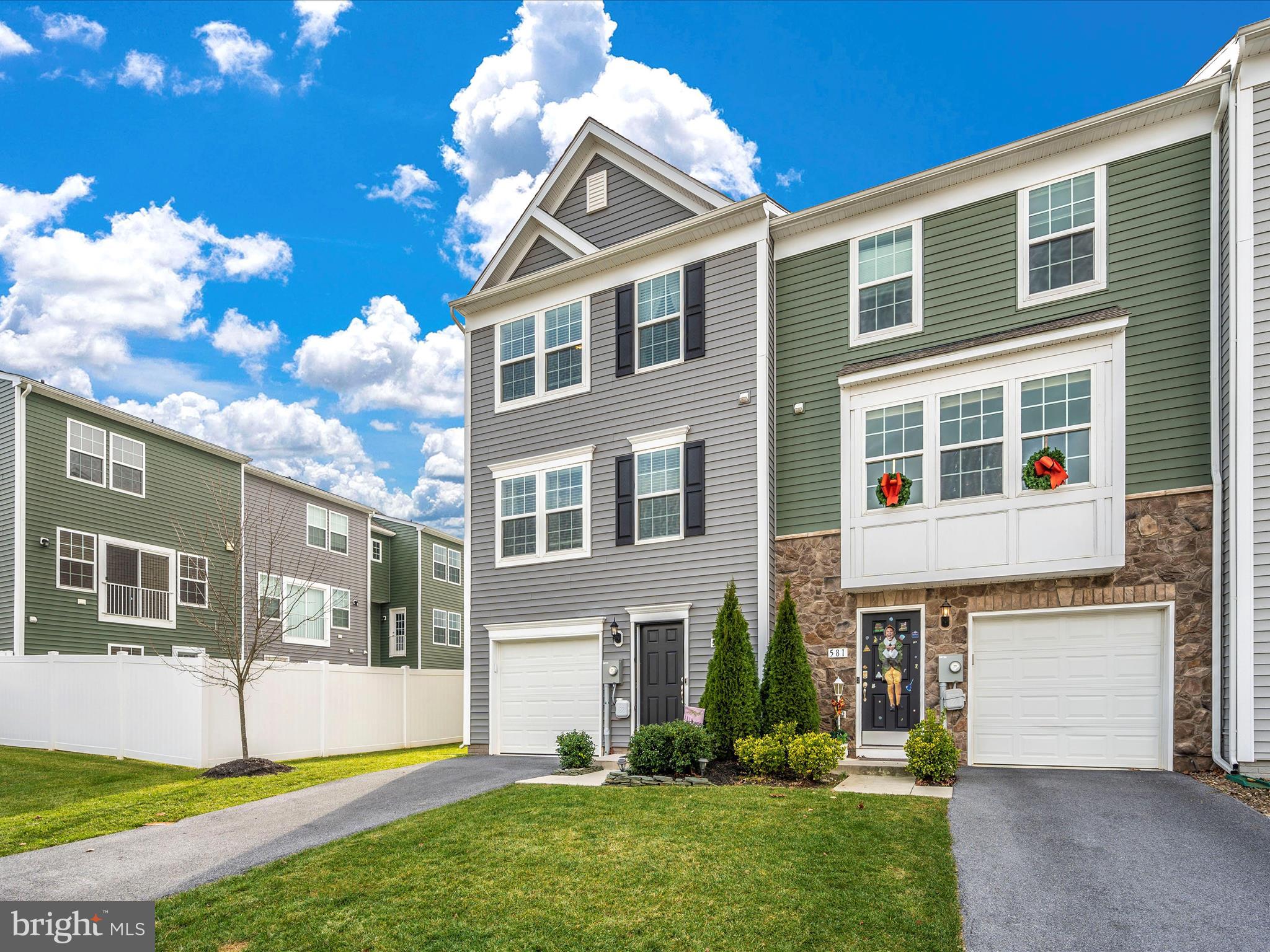 BRIAR RUN - Residential