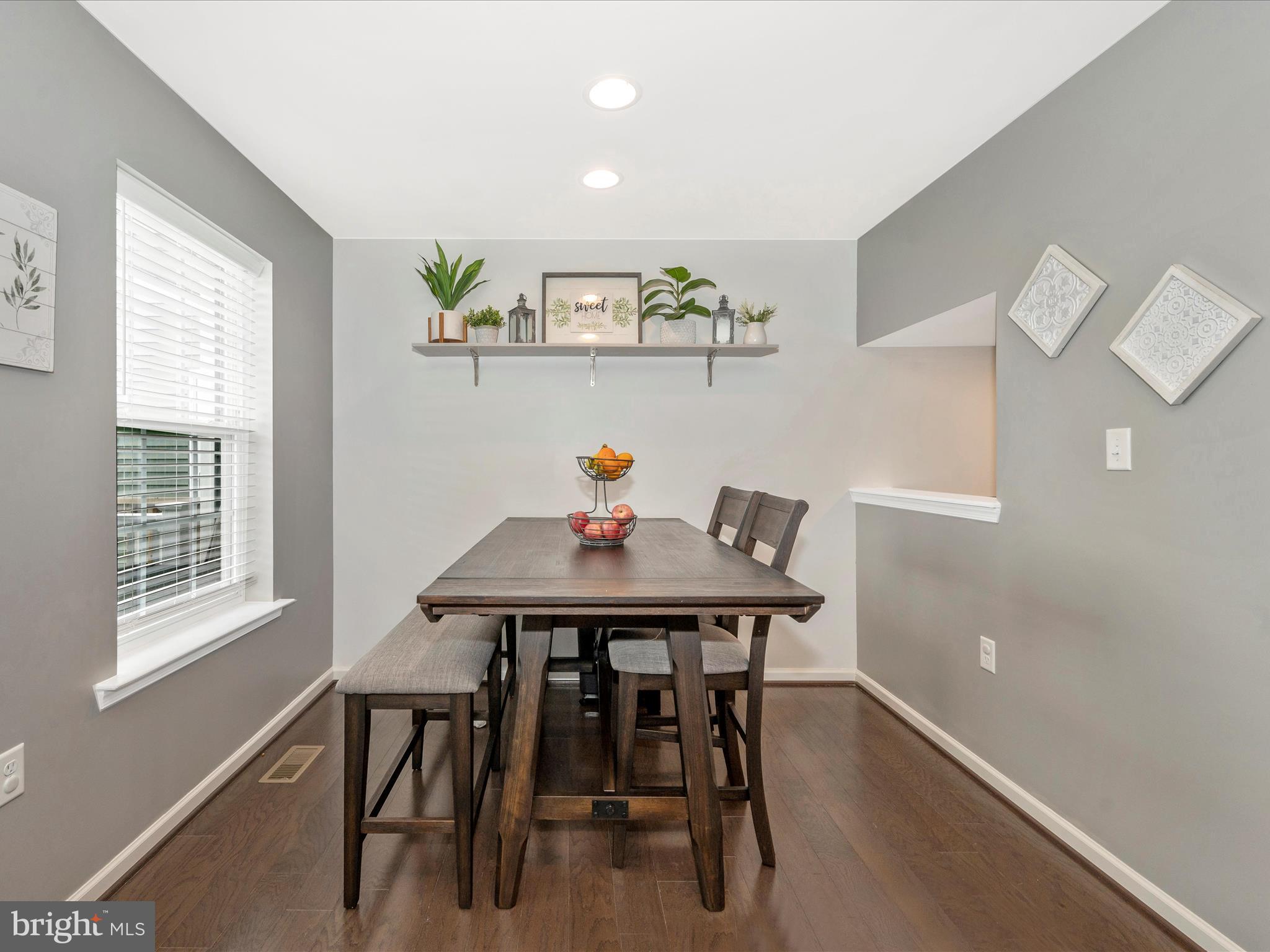 BRIAR RUN - Residential