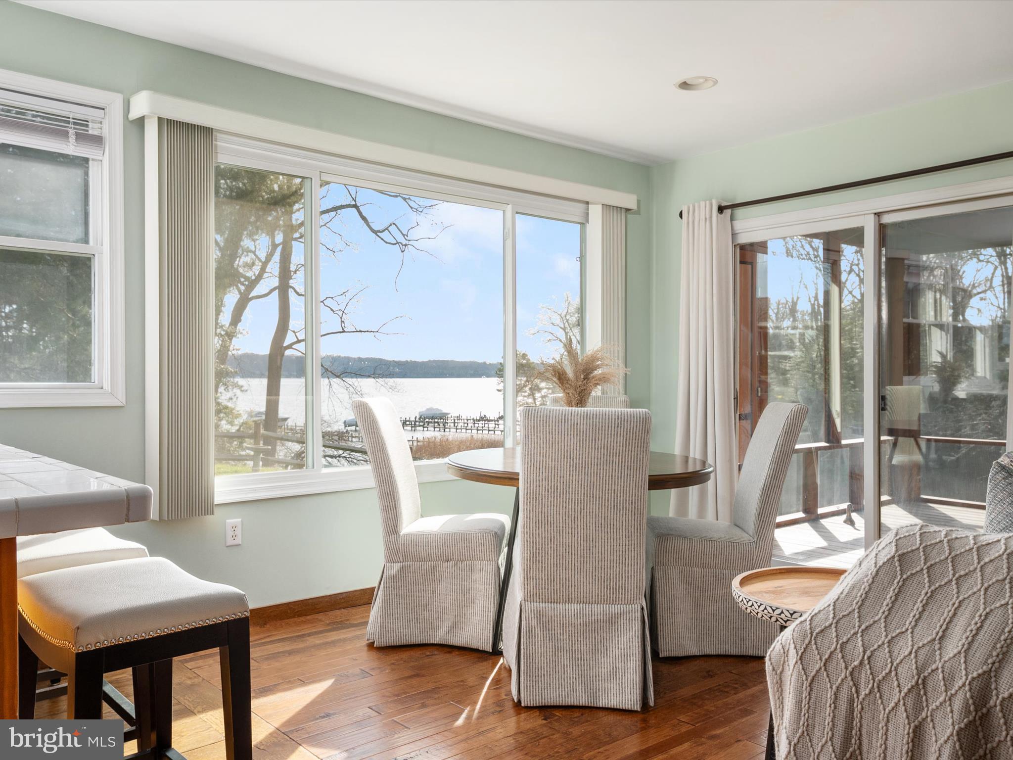 HERALD HARBOR - Residential