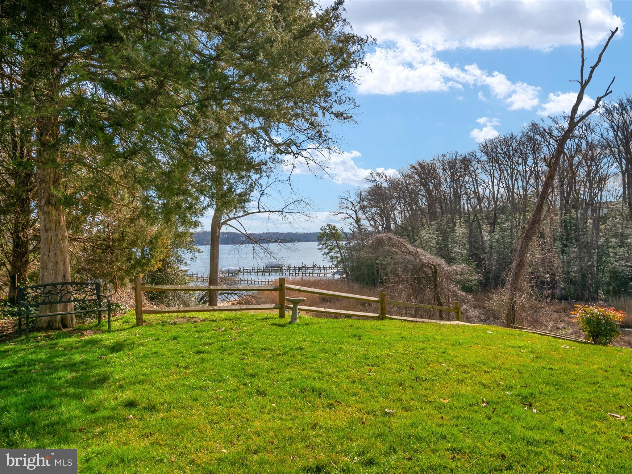 HERALD HARBOR - Residential