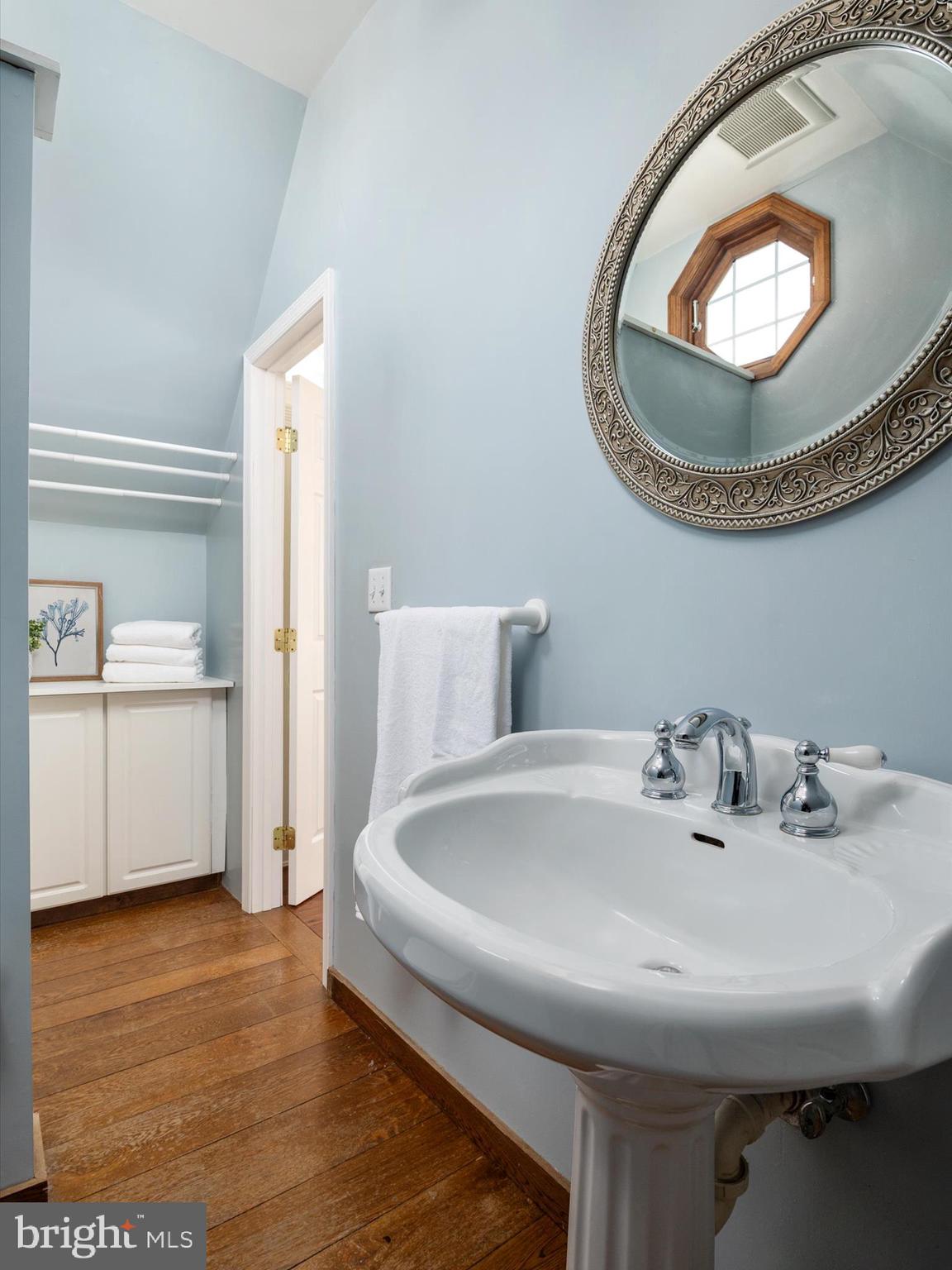 HERALD HARBOR - Residential