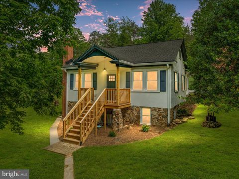 30 GOONEY FALLS LANE FRONT ROYAL VA 22630