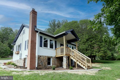 30 GOONEY FALLS LANE FRONT ROYAL VA 22630