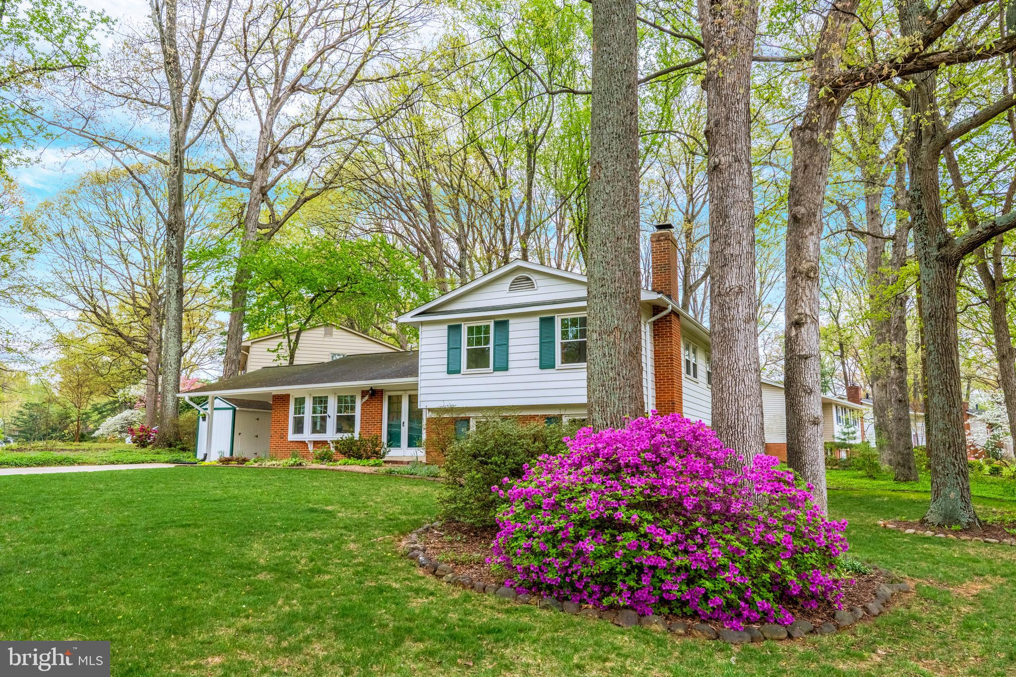 TYSONS GREEN - Residential