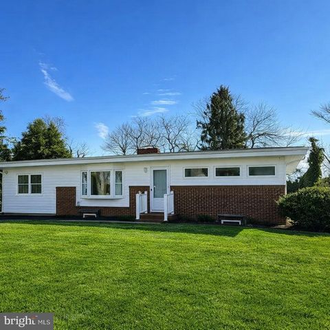 10 LOOCKERMAN COURT DOVER DE 19901