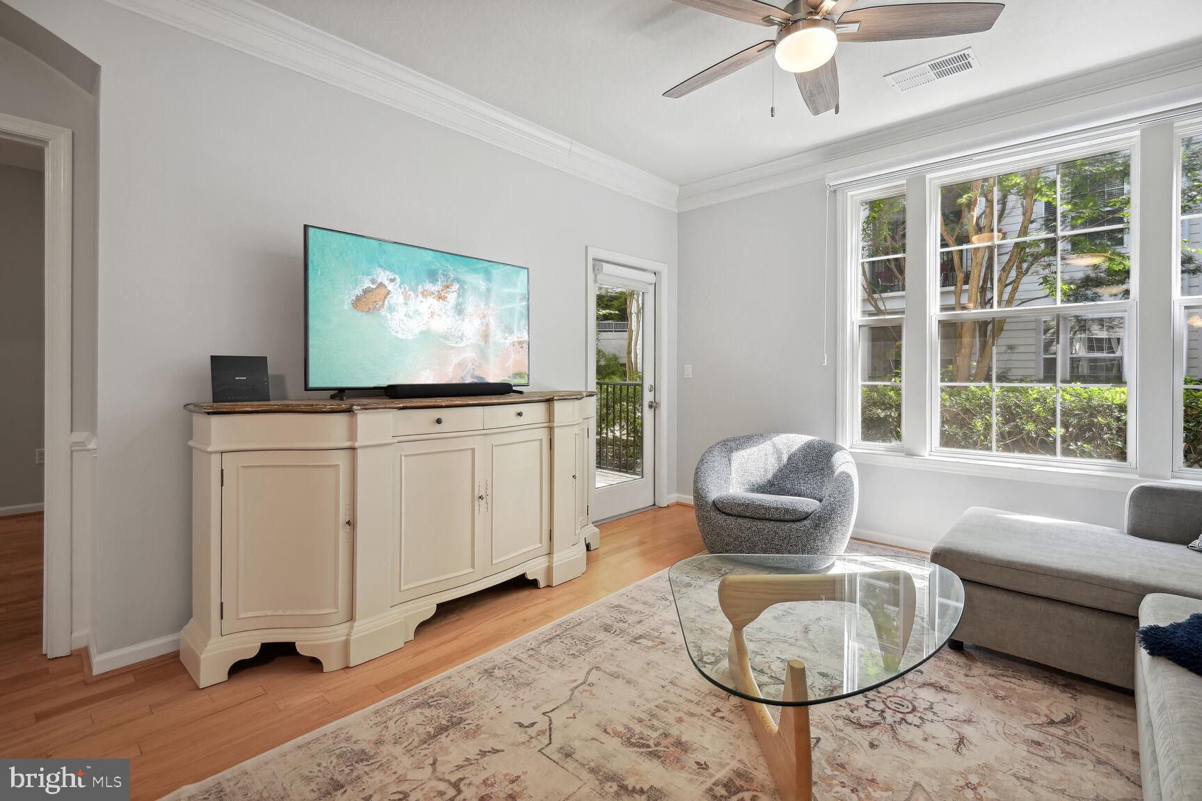 THE COLONNADE AT KENTLANDS - Residential Lease