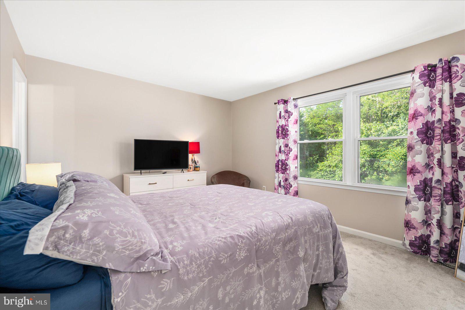 FRANKLIN SQUARE - Residential