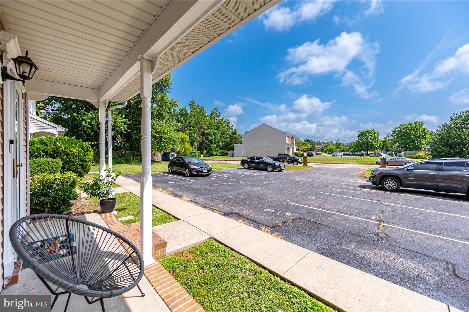 FRANKLIN SQUARE - Residential