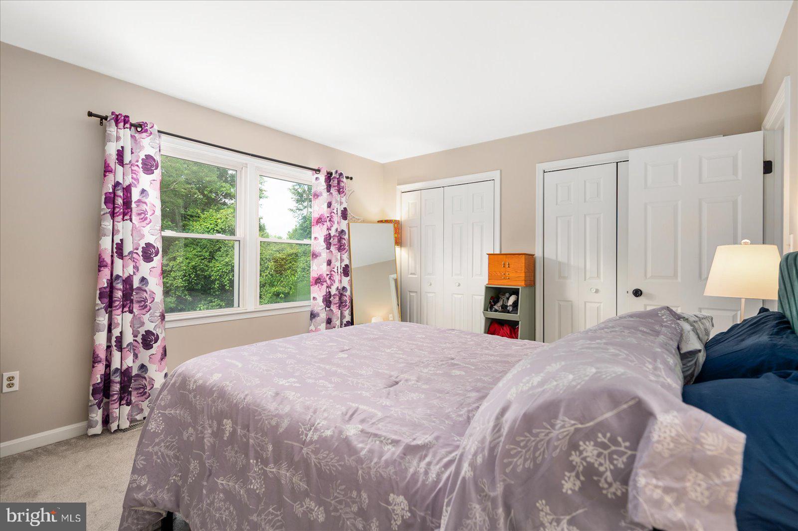 FRANKLIN SQUARE - Residential