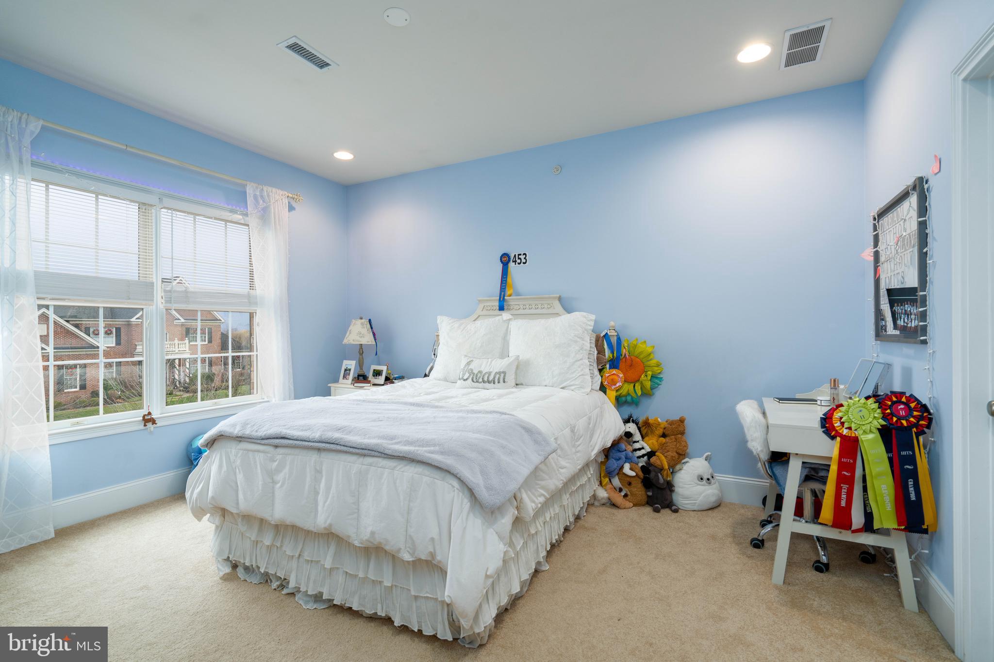 CHAPMANS CORNER - Residential