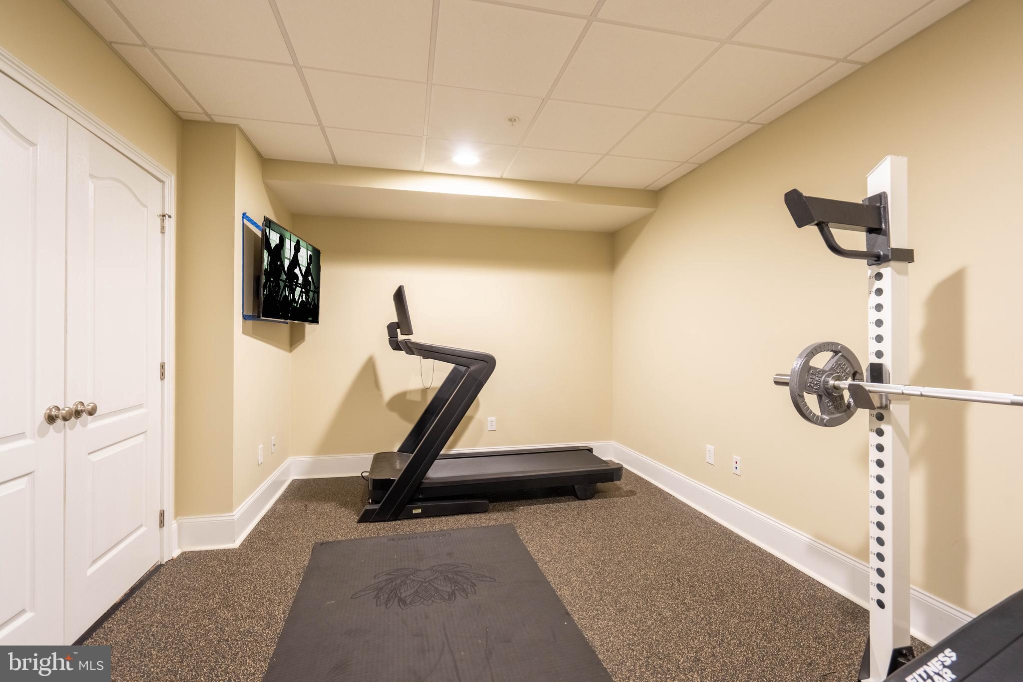 CHAPMANS CORNER - Residential