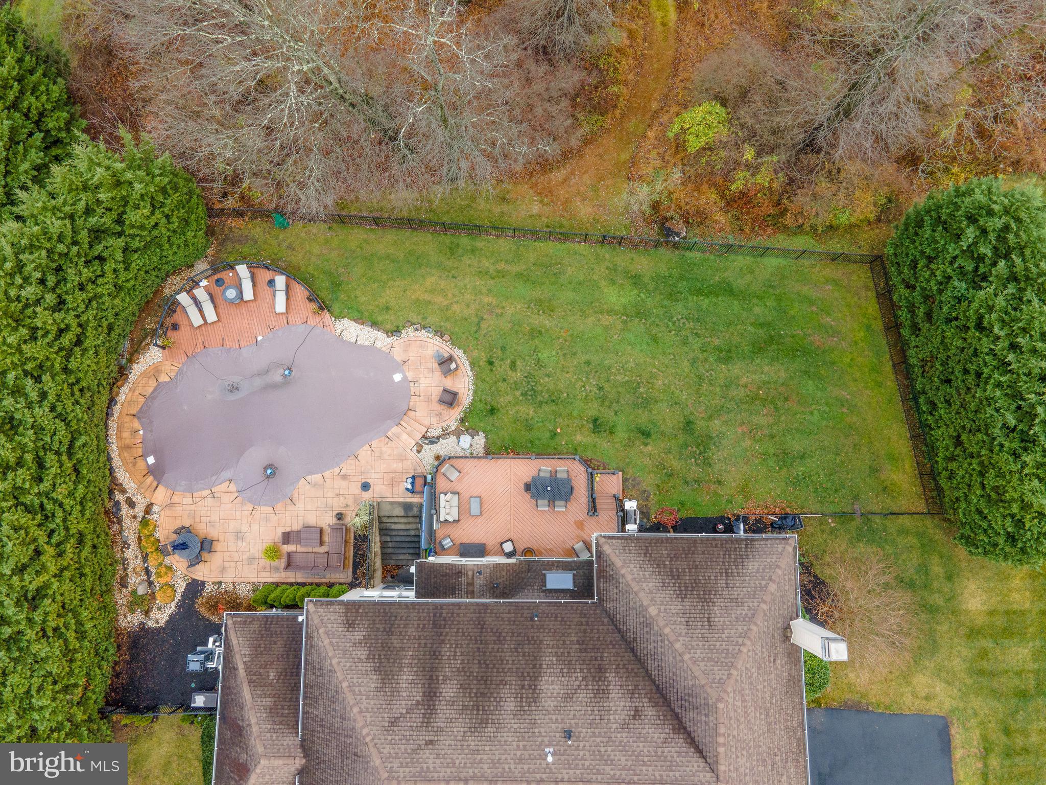 CHAPMANS CORNER - Residential