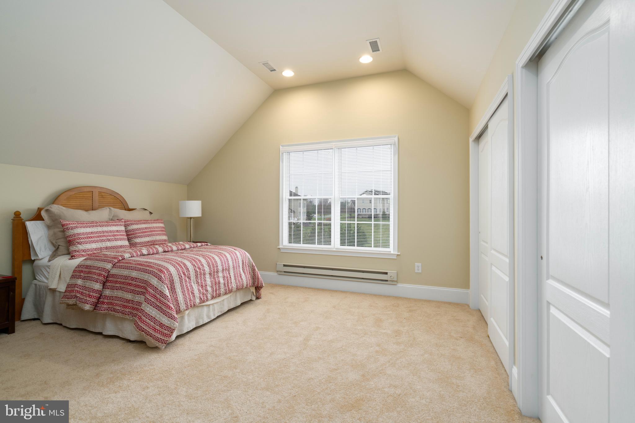 CHAPMANS CORNER - Residential