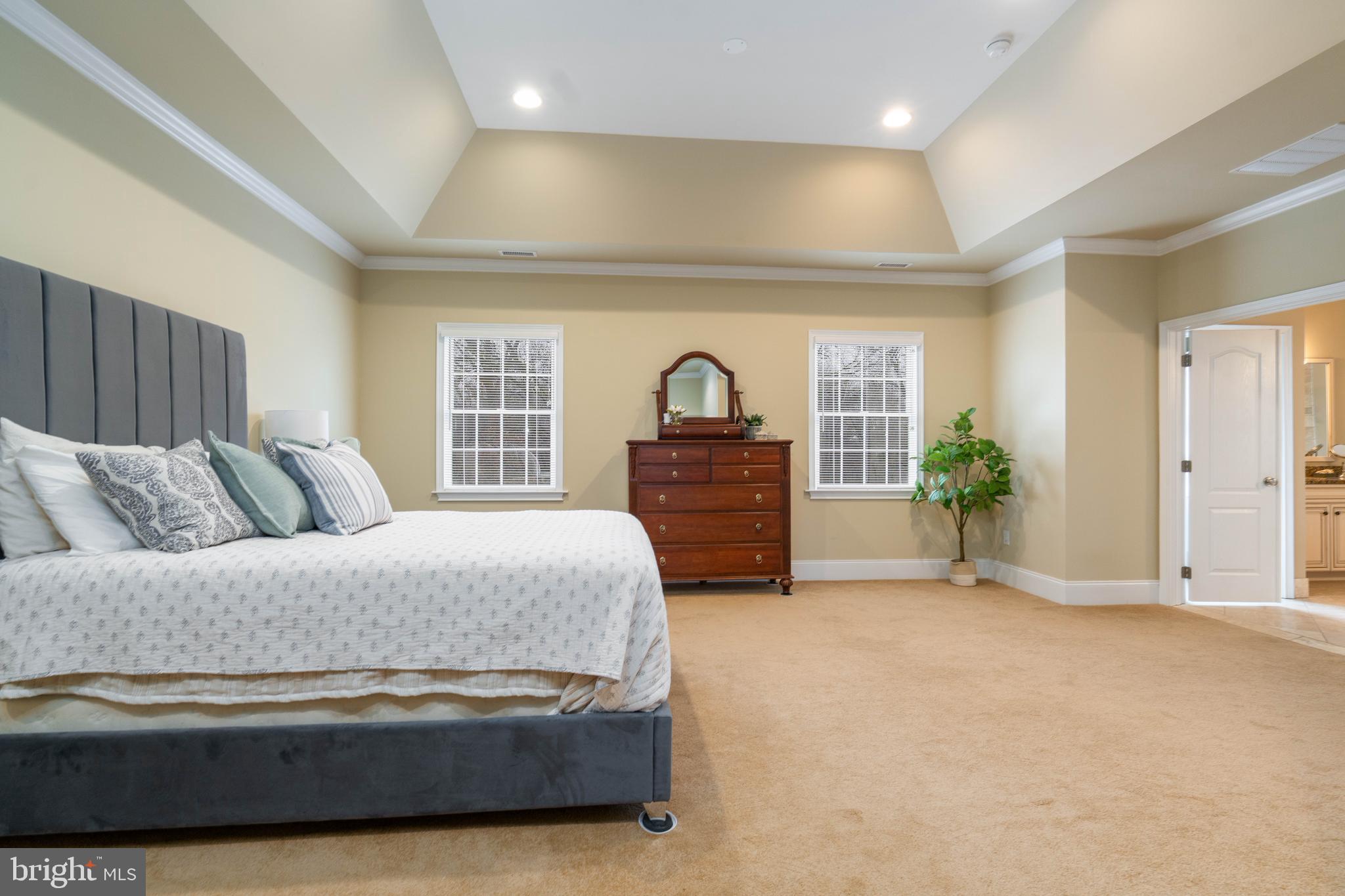 CHAPMANS CORNER - Residential