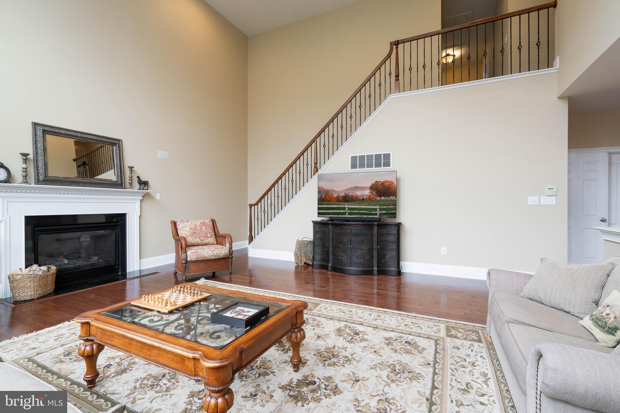 CHAPMANS CORNER - Residential