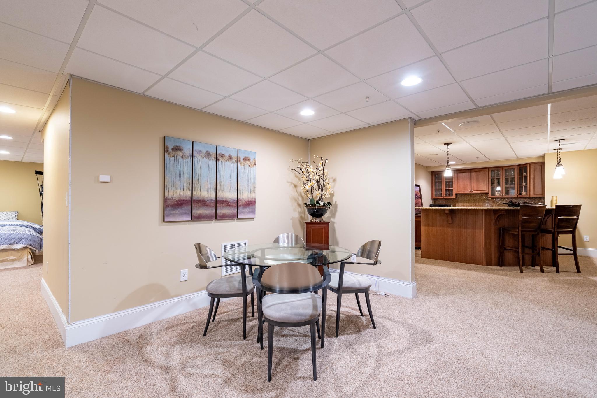 CHAPMANS CORNER - Residential