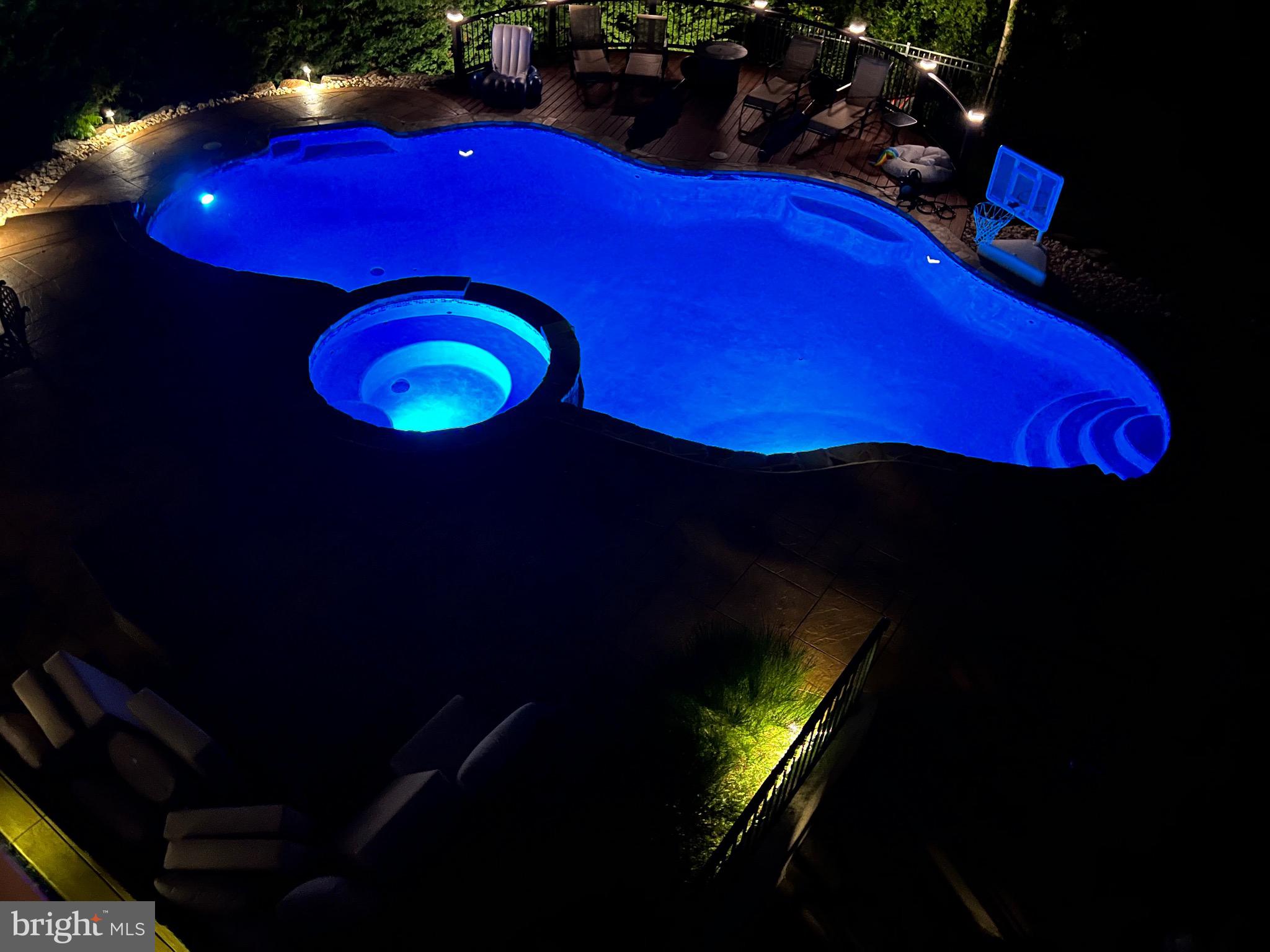 216 JANE CHAPMAN DRIVE E E