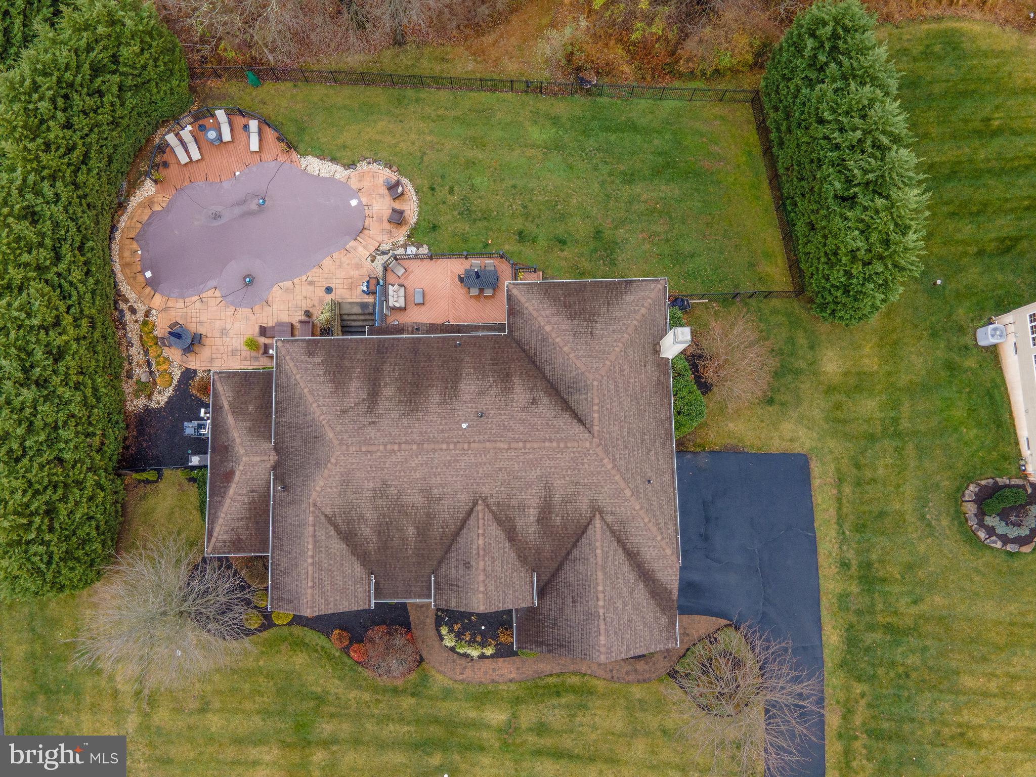 CHAPMANS CORNER - Residential