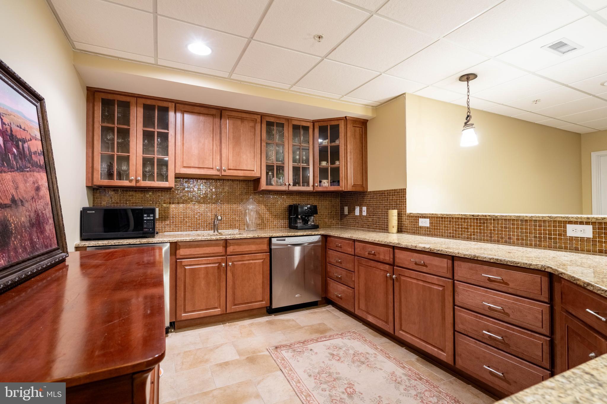 CHAPMANS CORNER - Residential