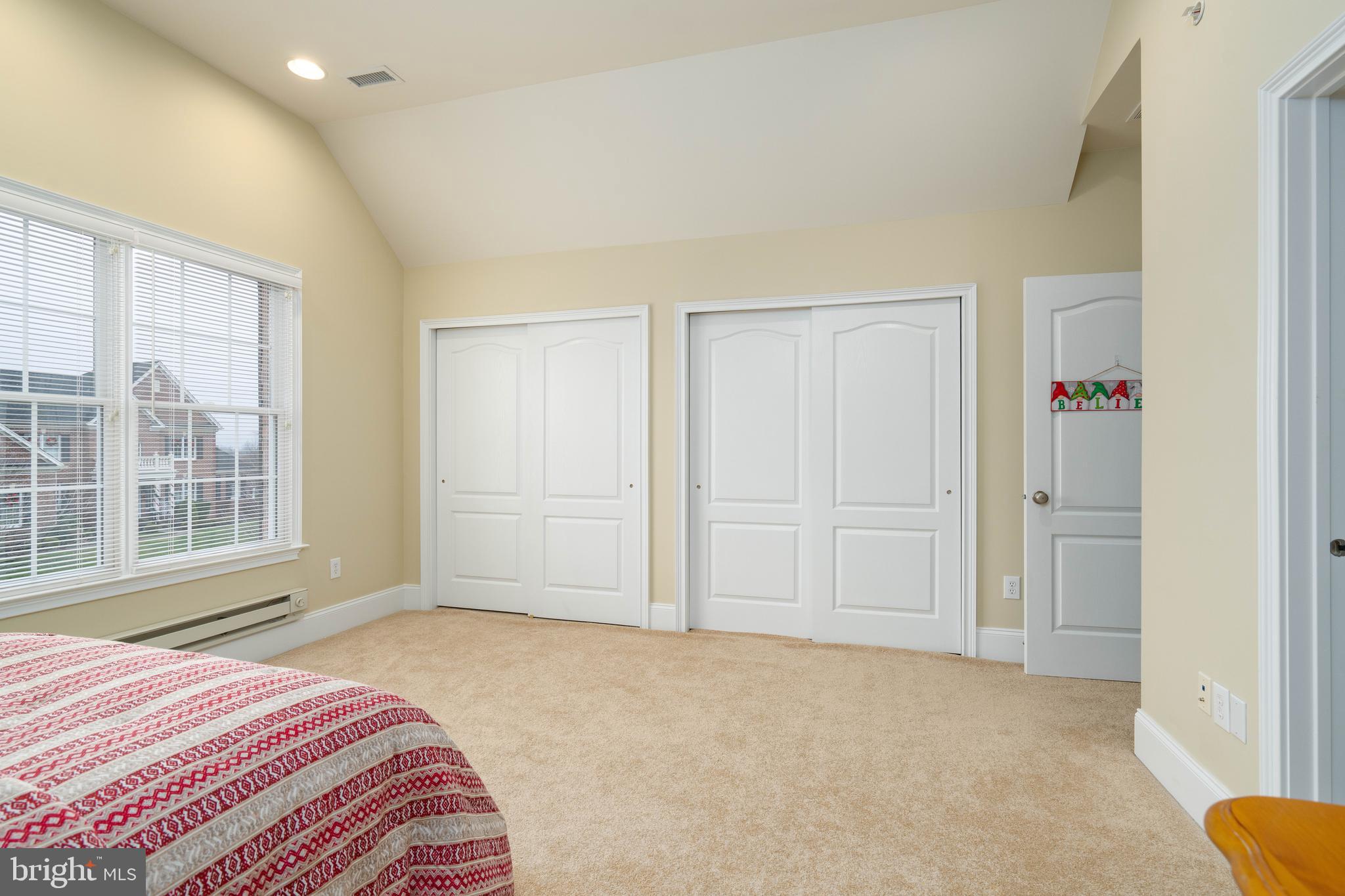 CHAPMANS CORNER - Residential