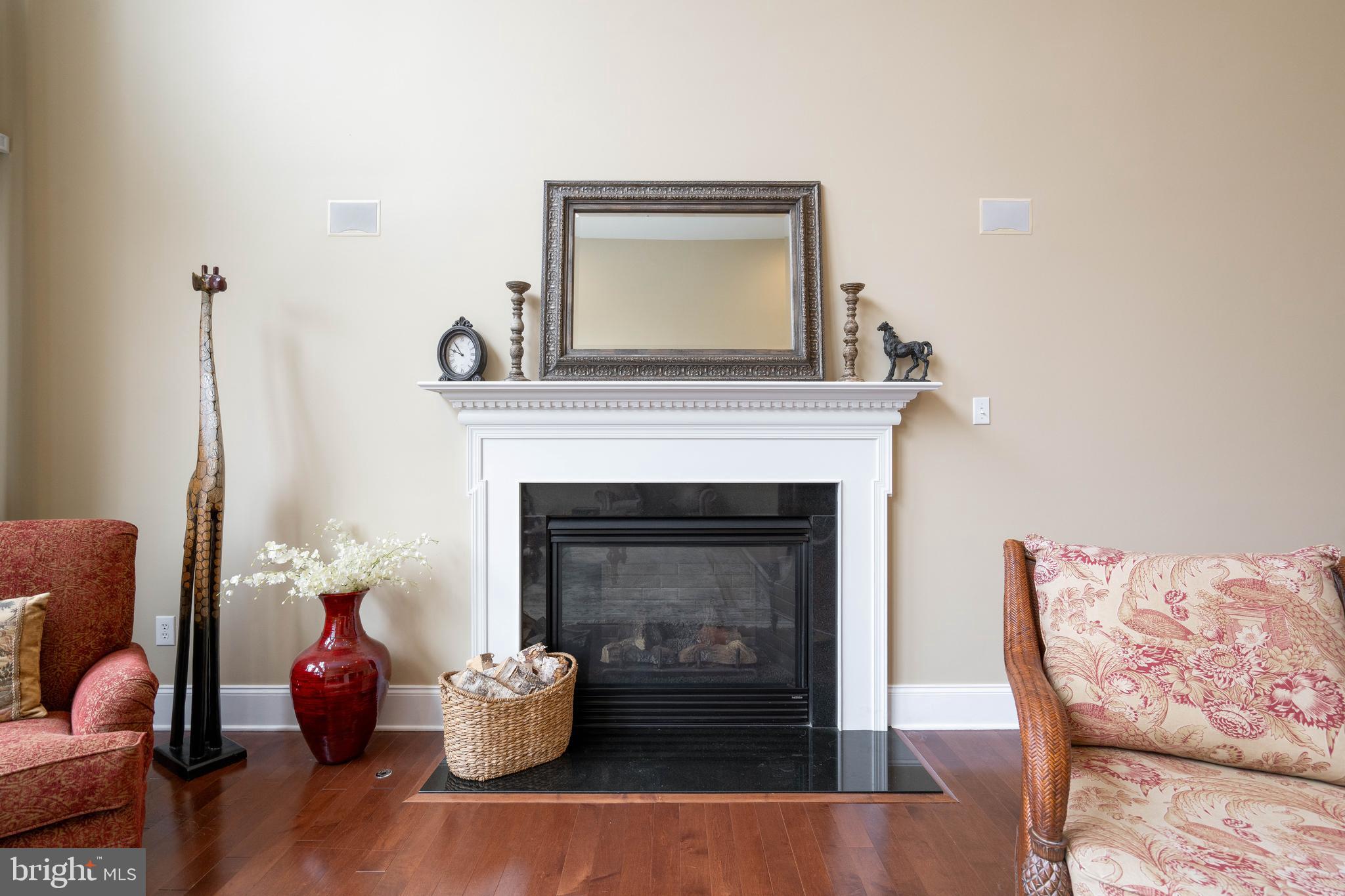 CHAPMANS CORNER - Residential