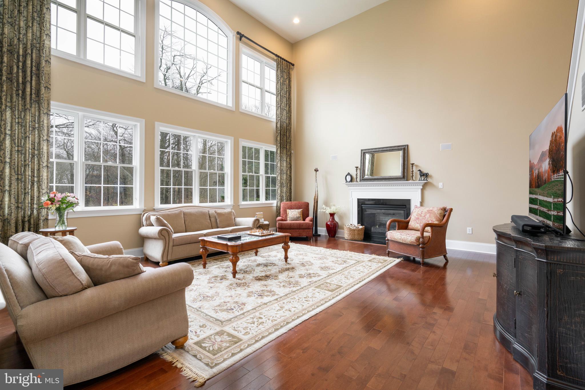 CHAPMANS CORNER - Residential