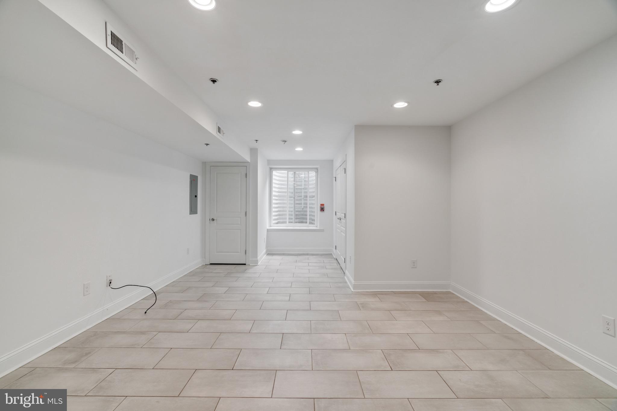 FISHTOWN - Residential Lease