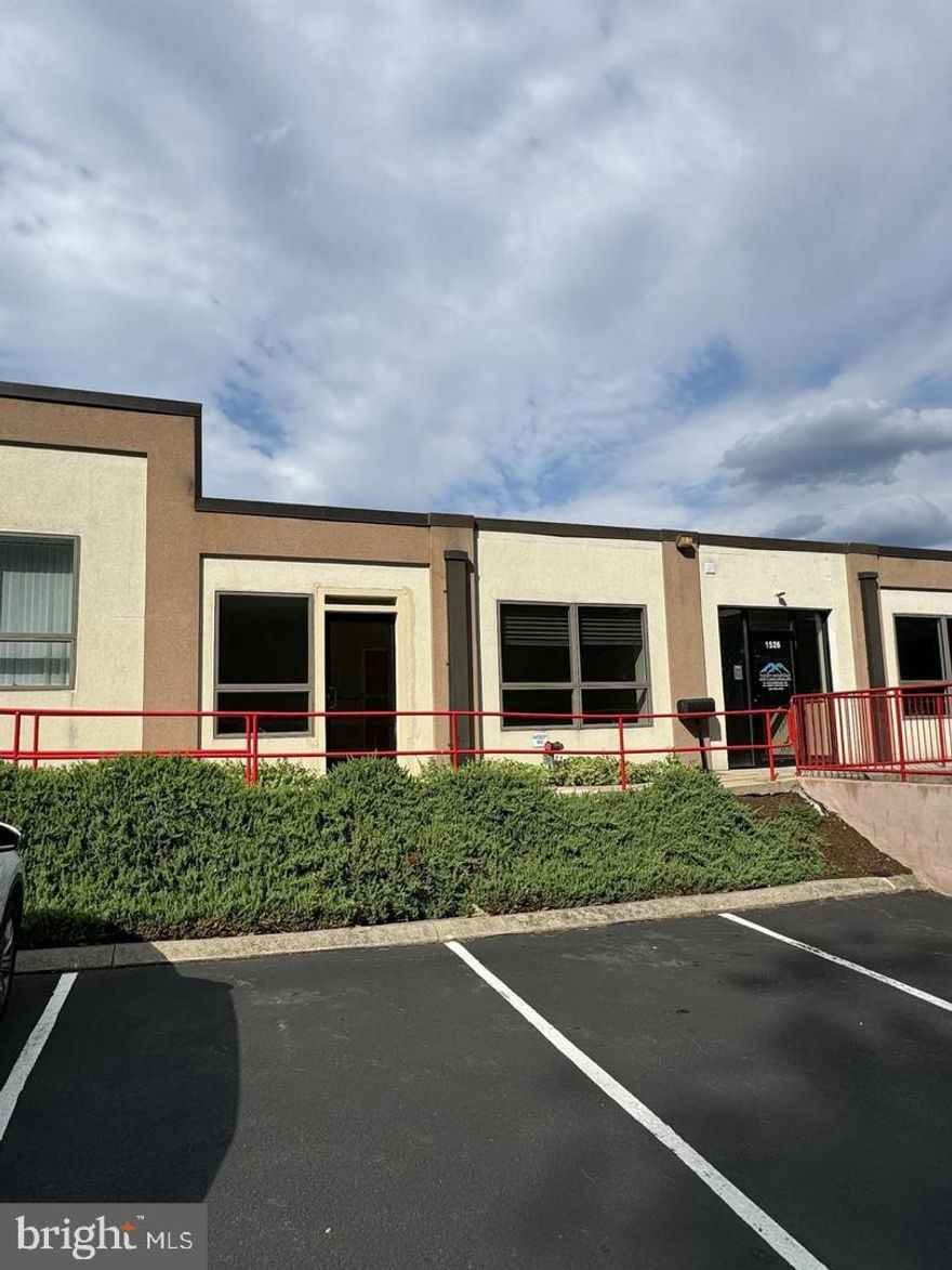 Office Space for Lease at $17.00 sq ft. Total of 3 spaces available for a 3 year lease plus. 
1522 Martin Street is 3,250 sq ft
1524 Martin Street is 963 sq ft
1528 Martin Street is 1,711 sq ft 
1524 & 1528 can be combined for a total of 2,674 sq ft.
Prime location only 2.3 miles from the main campus of Penn State University and only 5.3 miles from State College Regional Airport. Close to many thriving businesses such as grocery stores, restaurants, banks. Contact us today to schedule your showing.