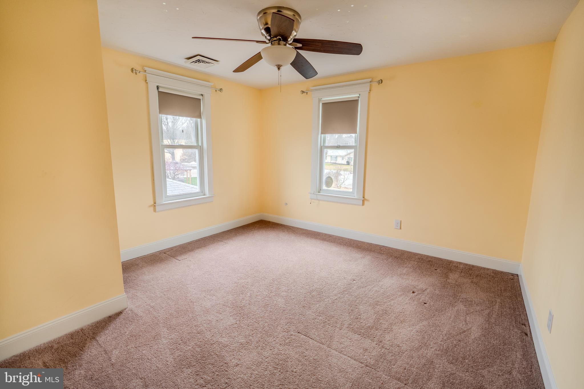 WINDSOR BORO - Residential