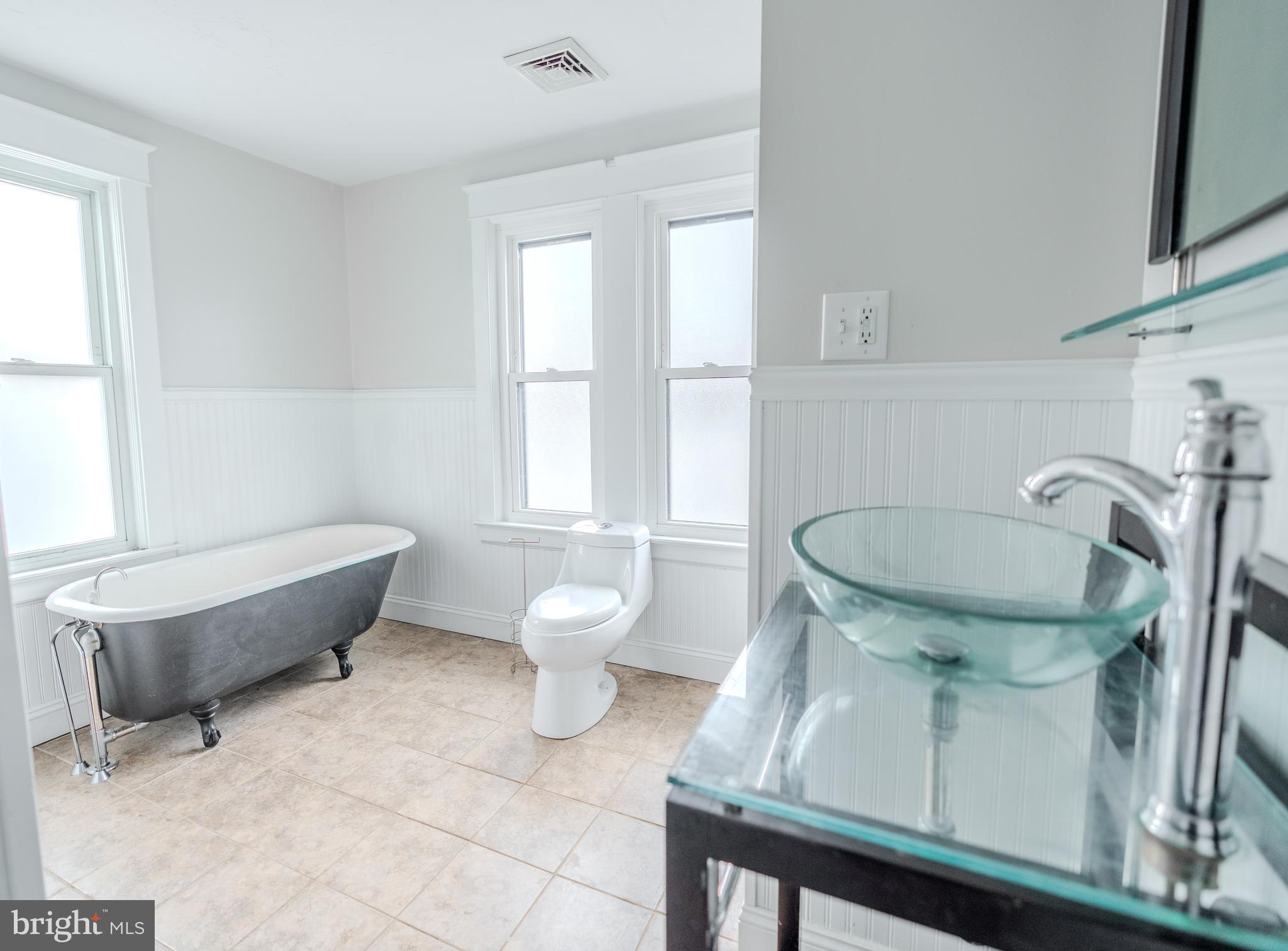 WINDSOR BORO - Residential