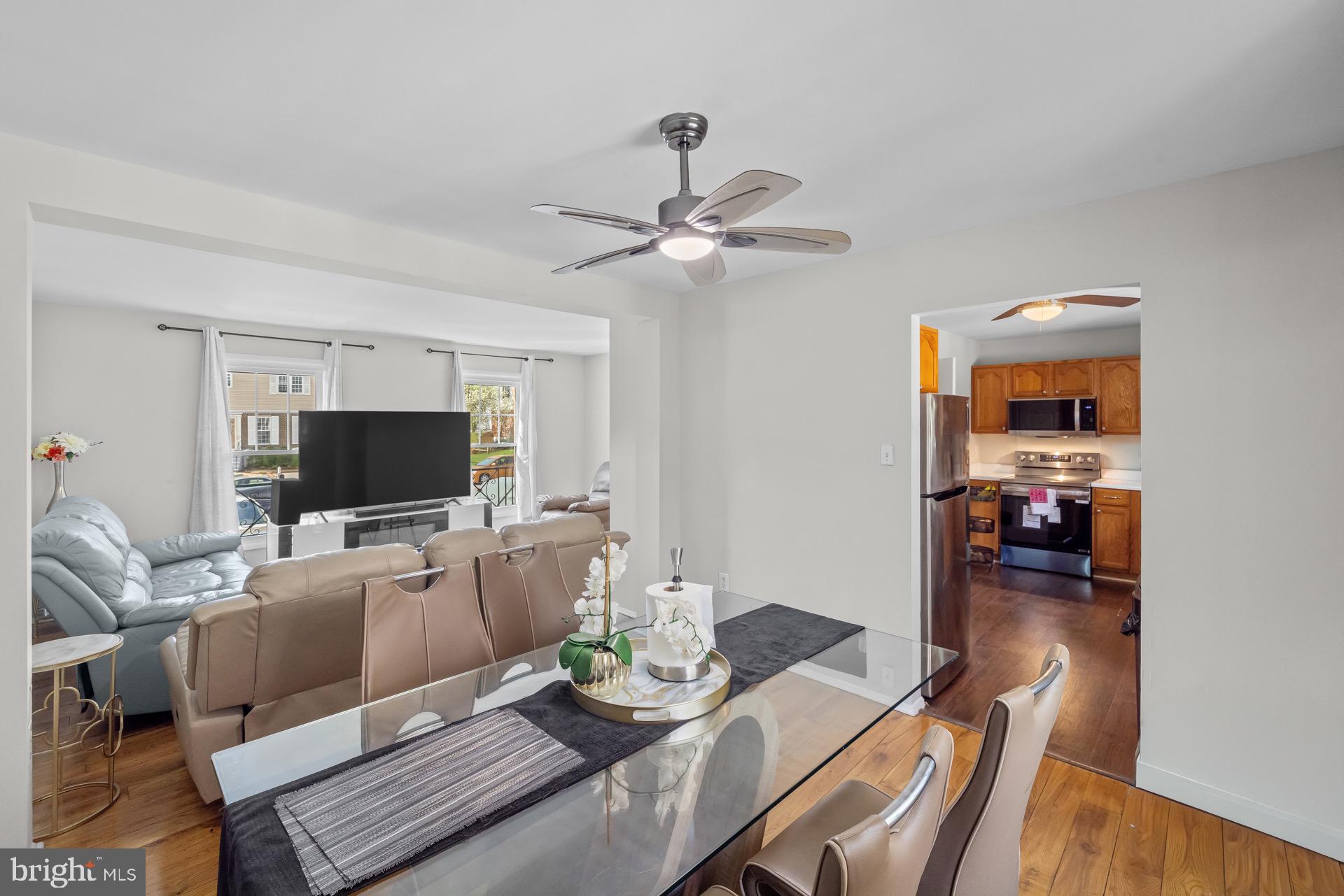 LAURELTON FOREST - Residential