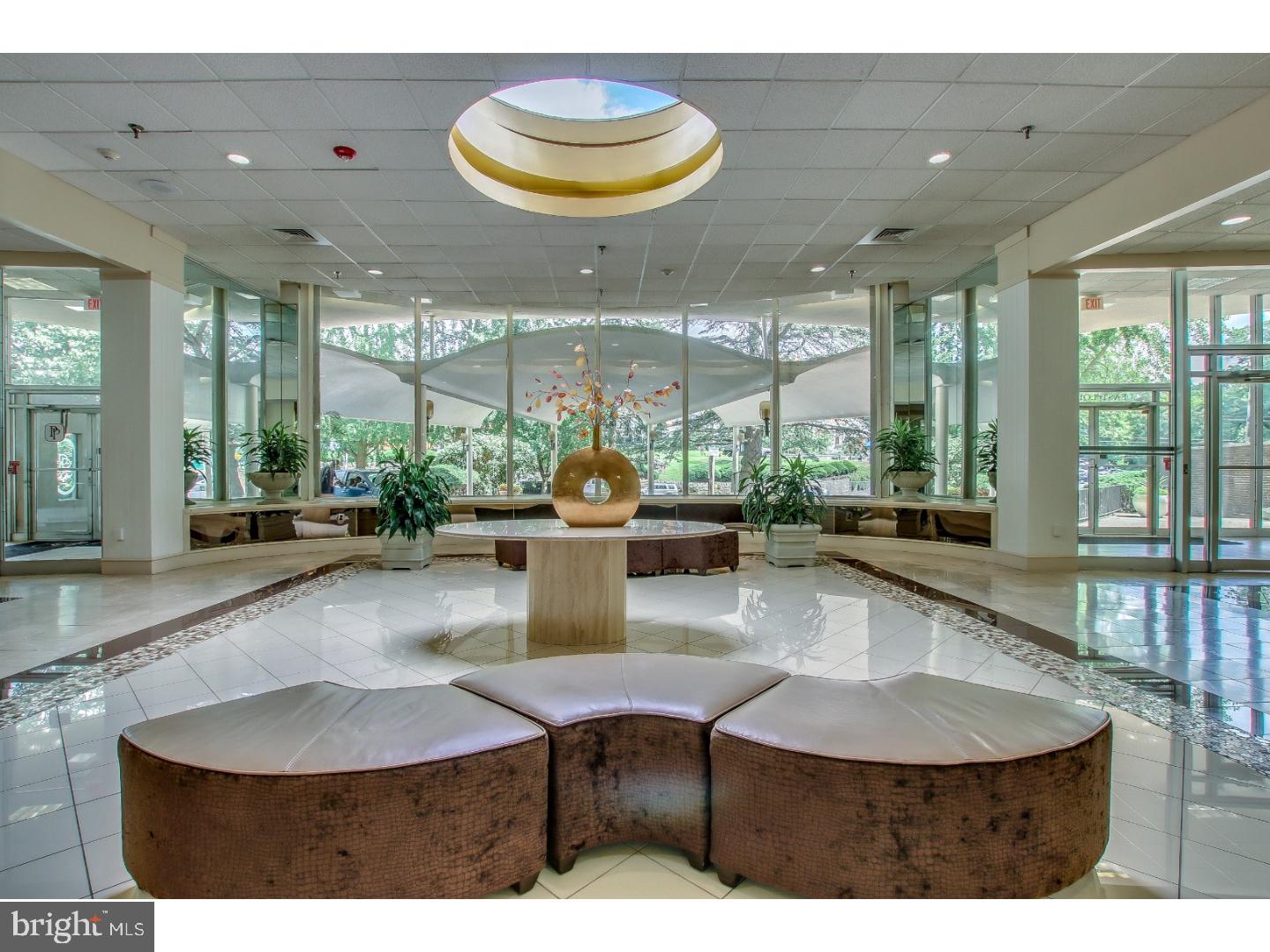 PARK PLAZA - Residential