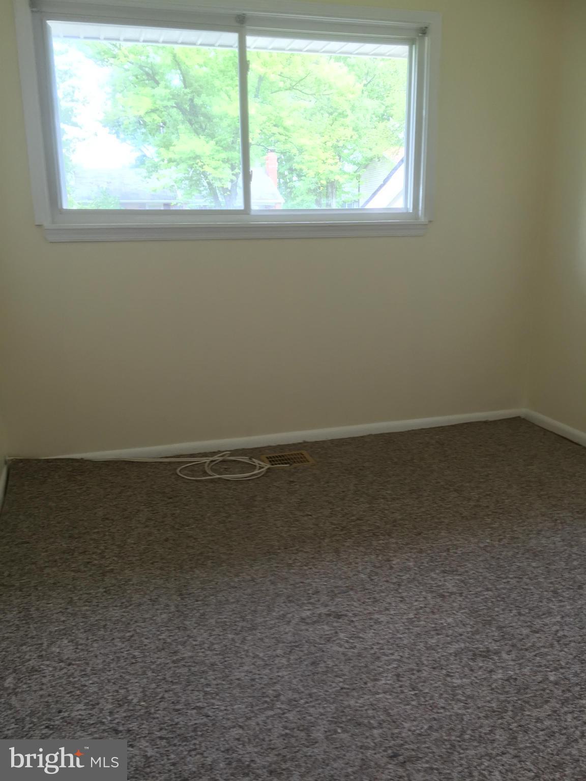 WESTGATE WOODS - Residential Lease