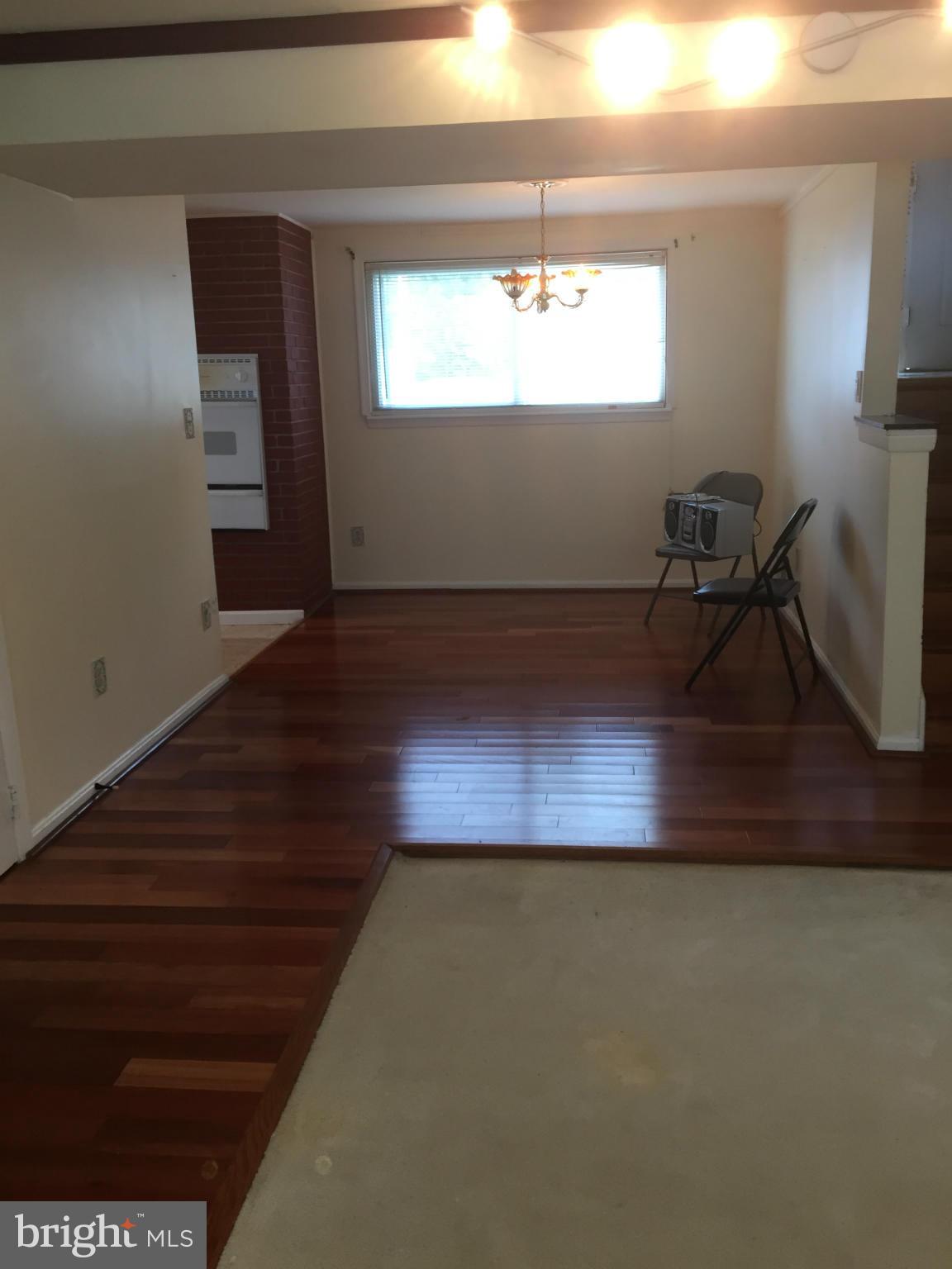 WESTGATE WOODS - Residential Lease