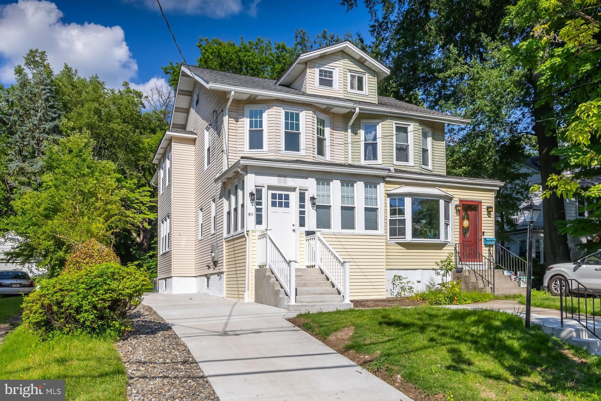 511 BETTLEWOOD AVENUE