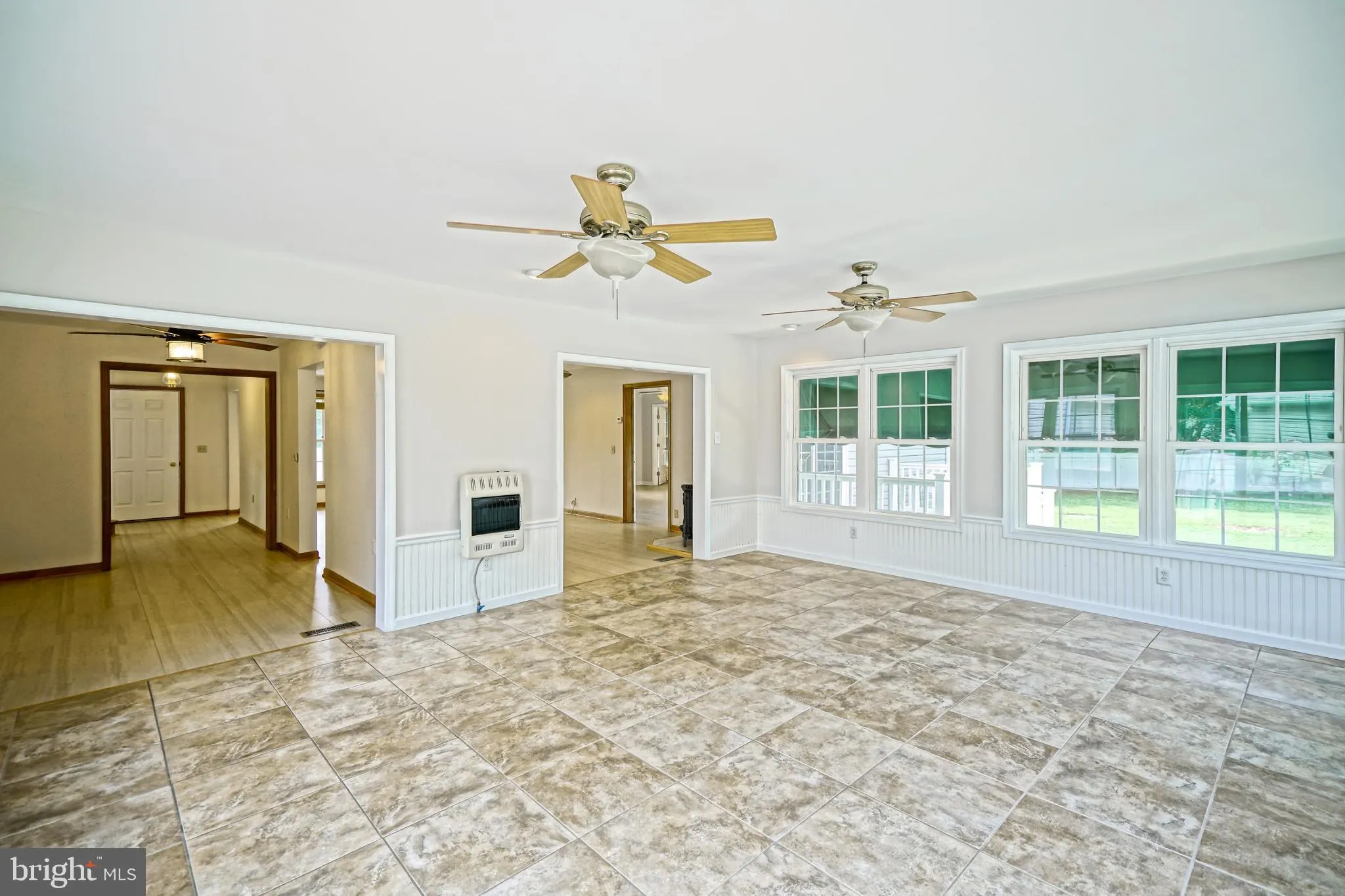 Milton, Delaware 19968, United States, 3 Bedrooms Bedrooms, ,4 BathroomsBathrooms,Residential,Active,172281