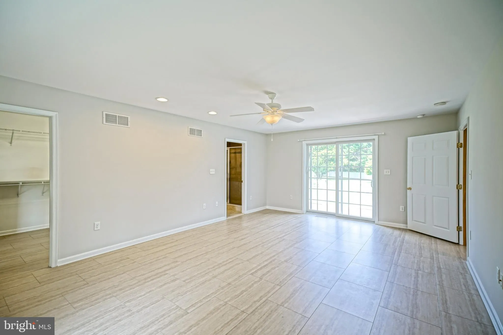 Milton, Delaware 19968, United States, 3 Bedrooms Bedrooms, ,4 BathroomsBathrooms,Residential,Active,172281