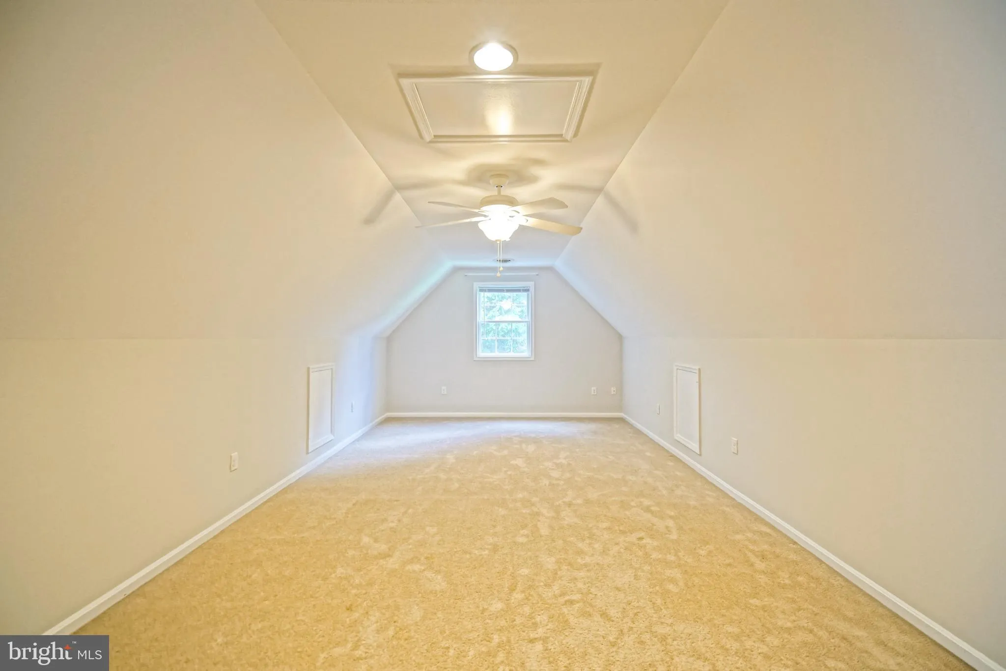 Milton, Delaware 19968, United States, 3 Bedrooms Bedrooms, ,4 BathroomsBathrooms,Residential,Active,172281