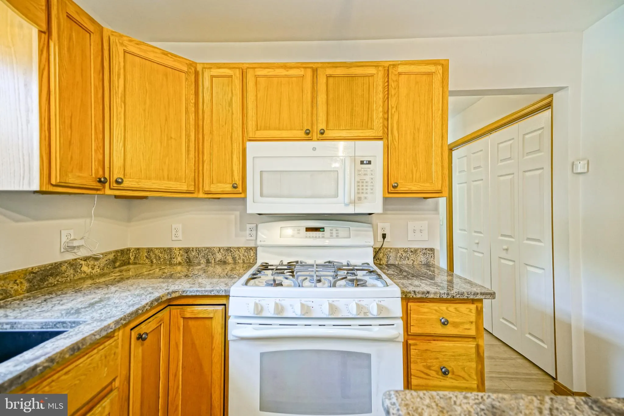 Milton, Delaware 19968, United States, 3 Bedrooms Bedrooms, ,4 BathroomsBathrooms,Residential,Active,172281