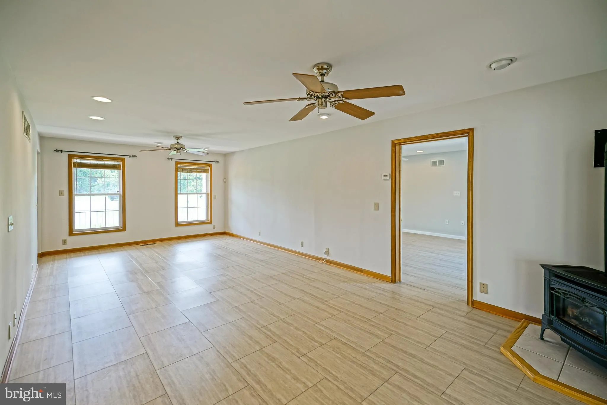 Milton, Delaware 19968, United States, 3 Bedrooms Bedrooms, ,4 BathroomsBathrooms,Residential,Active,172281