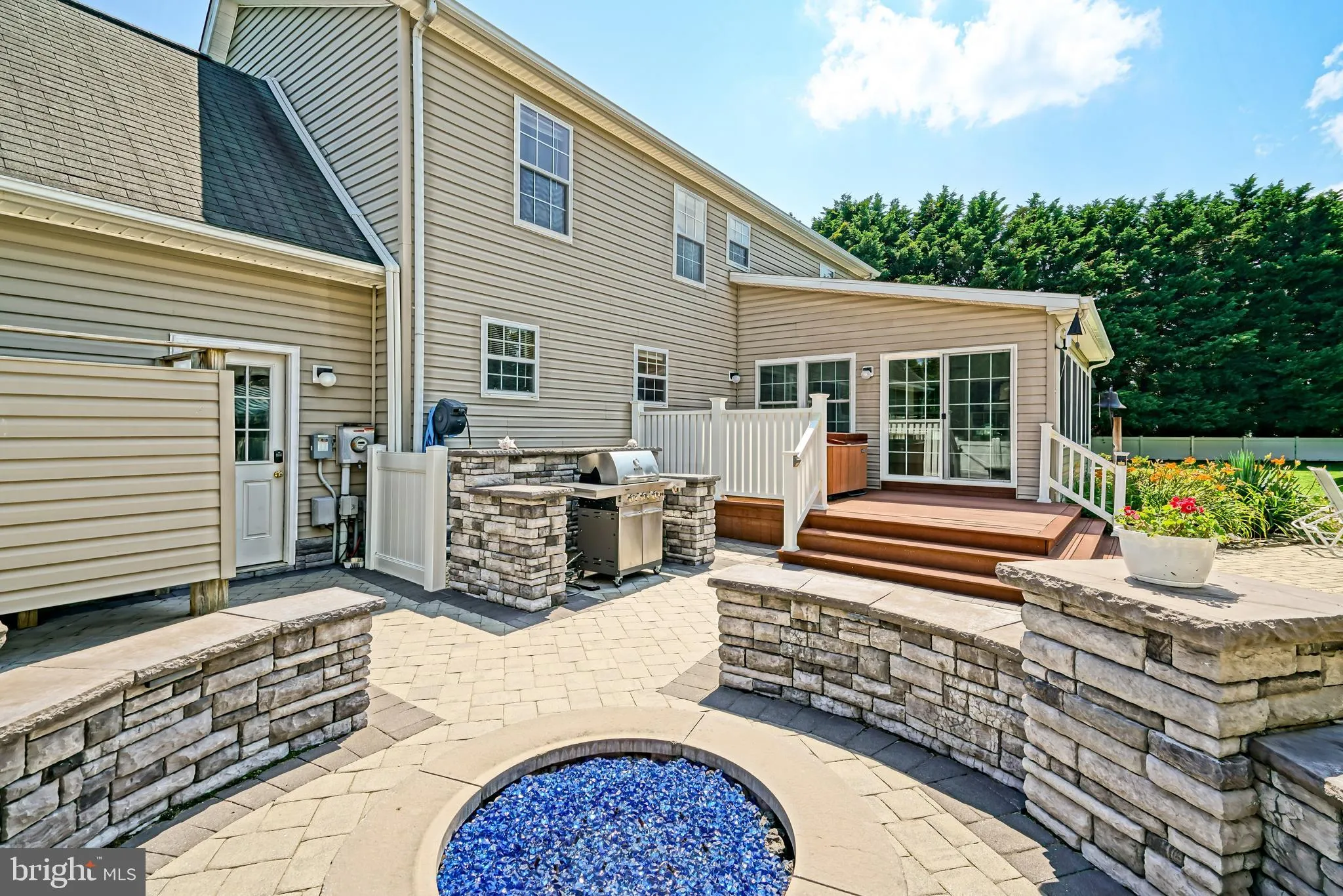 Milton, Delaware 19968, United States, 3 Bedrooms Bedrooms, ,4 BathroomsBathrooms,Residential,Active,172281