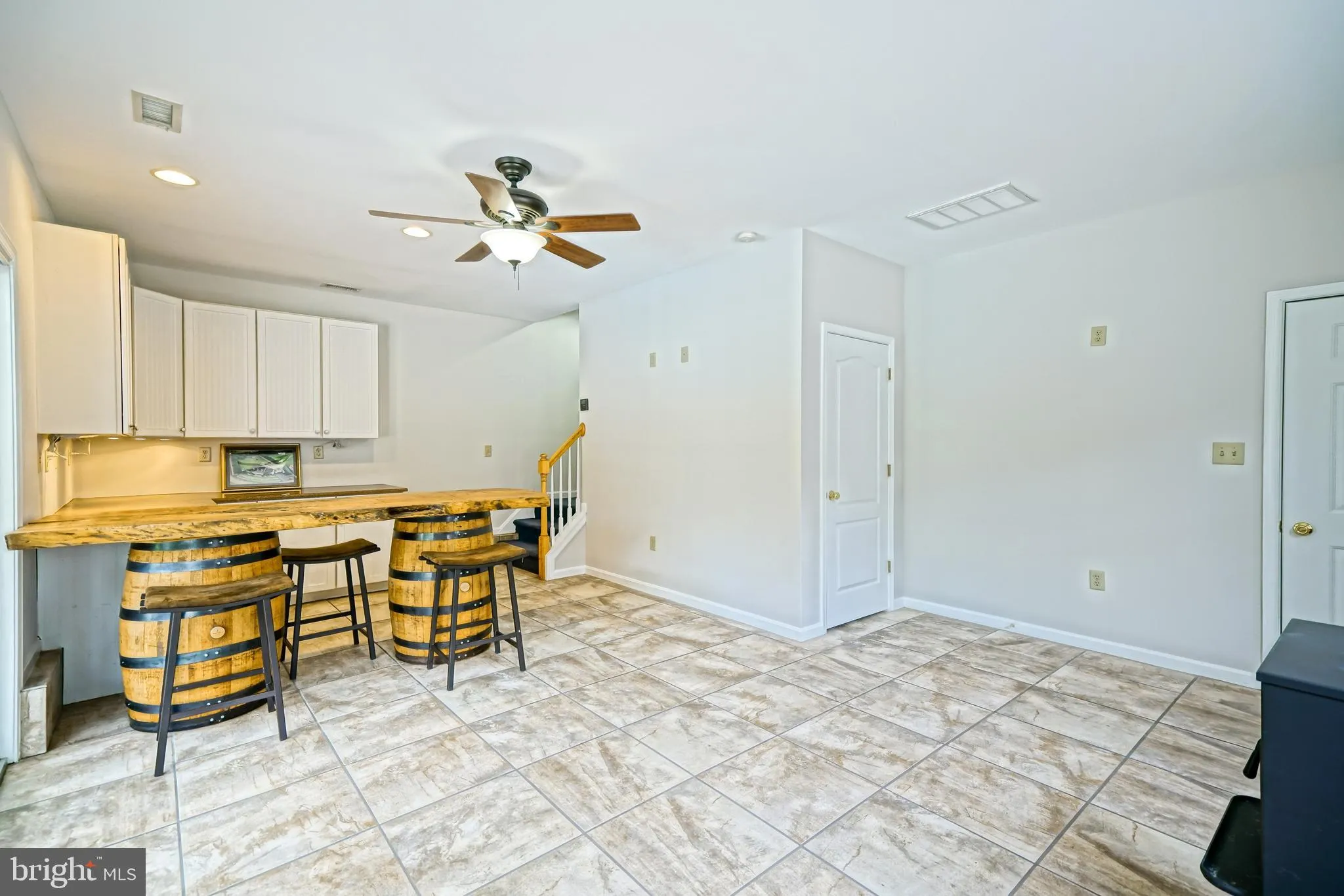 Milton, Delaware 19968, United States, 3 Bedrooms Bedrooms, ,4 BathroomsBathrooms,Residential,Active,172281