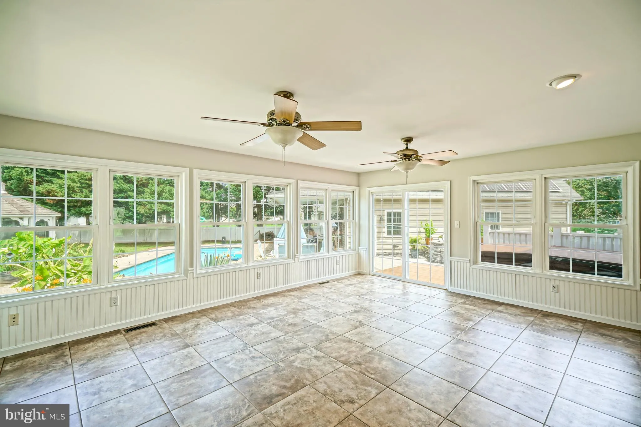 Milton, Delaware 19968, United States, 3 Bedrooms Bedrooms, ,4 BathroomsBathrooms,Residential,Active,172281