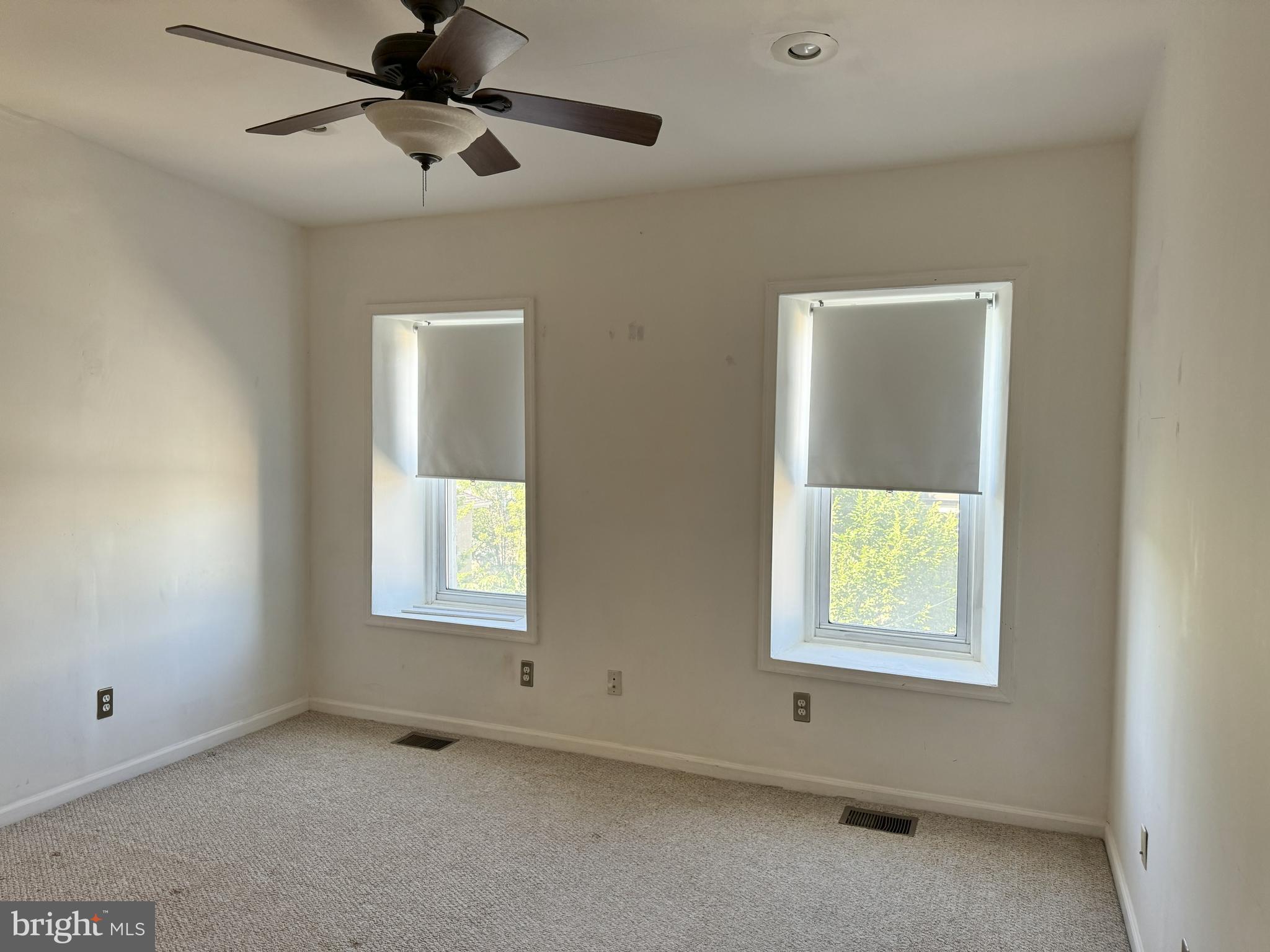 MANAYUNK - Residential Lease