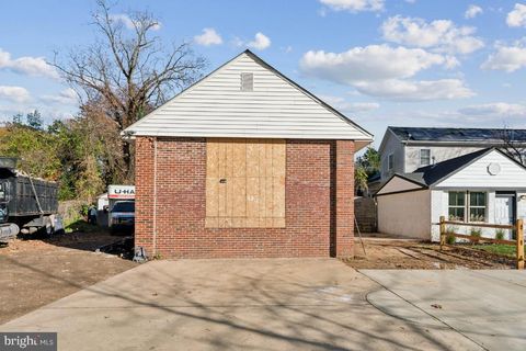 2807 14TH STREET NE WASHINGTON DC 20017