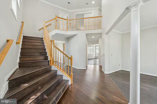 1025 RIVERDALE CIRCLE