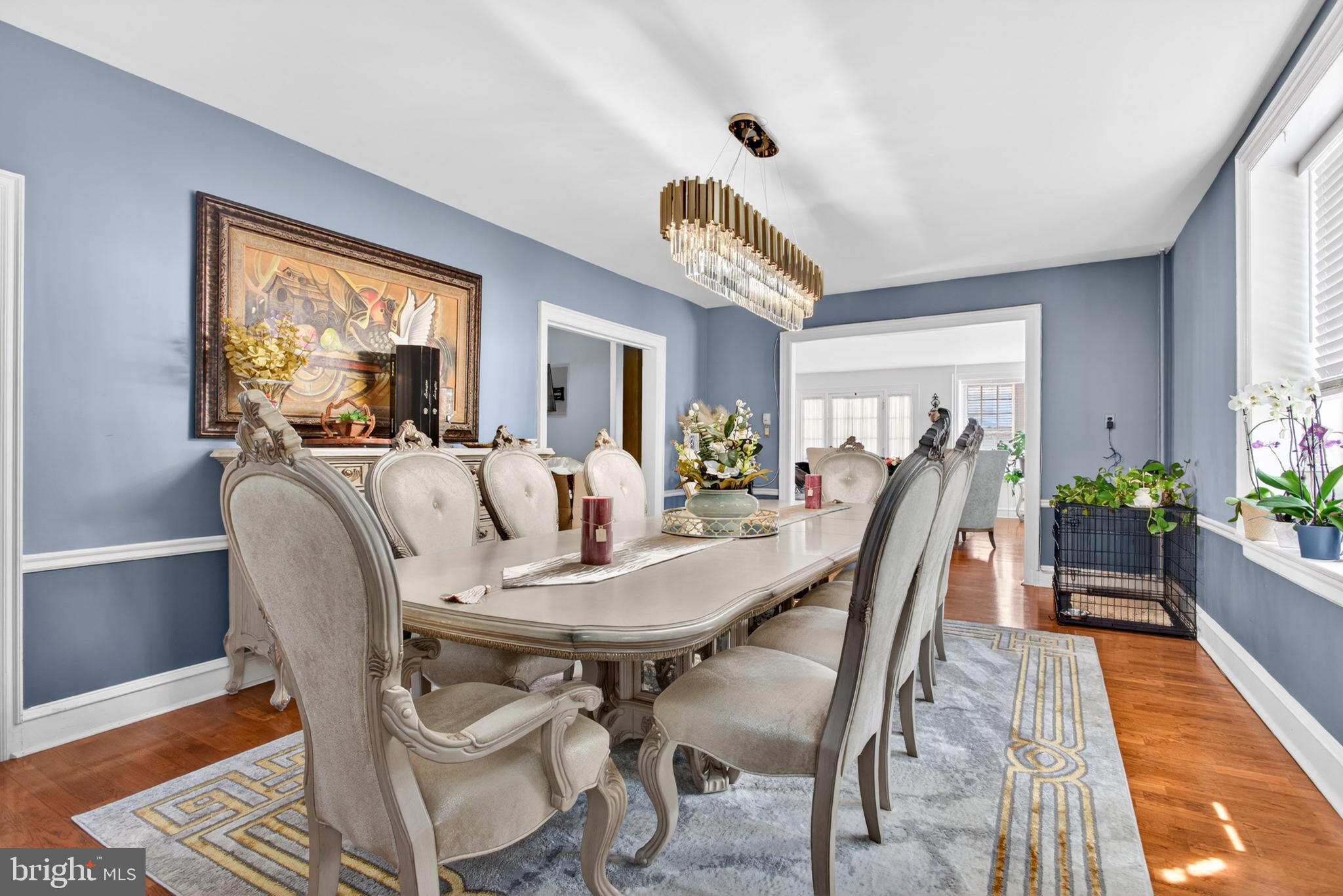 EAST OAK LANE - Residential
