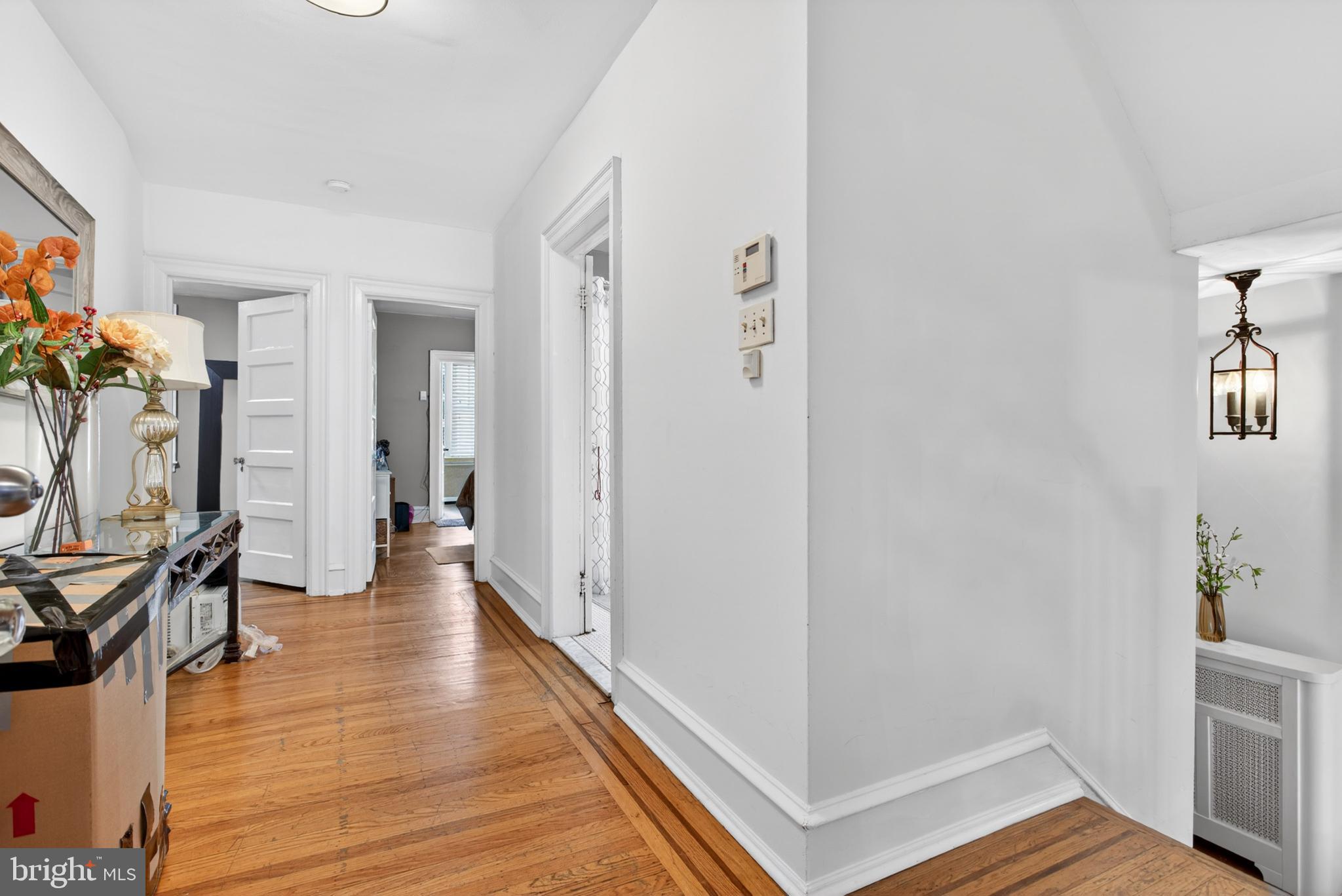 EAST OAK LANE - Residential